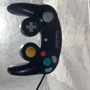 GameCube controller preowned